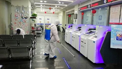 疫情下的上海家政企業(yè) 消毒服務(wù)，轉(zhuǎn)型求生與社區(qū)守護的新賽道